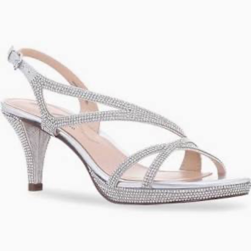 Nina  Nerice  Silver Sandal Dress Heels (Nearly New....Worn  once